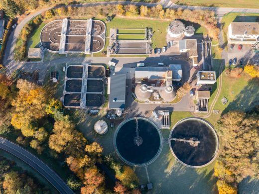 Bird's eye view of a small sewage treatment plant in the Taunus